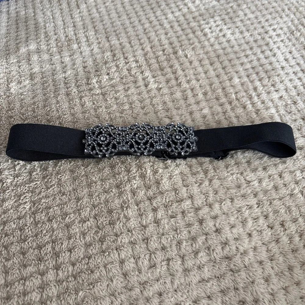BCBG MAXAZRIA Black Platinum Rhinestone Medallion Elastic Belt | OS